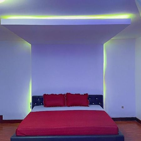 Tic Tac Boutique Hotel Кигали Экстерьер фото