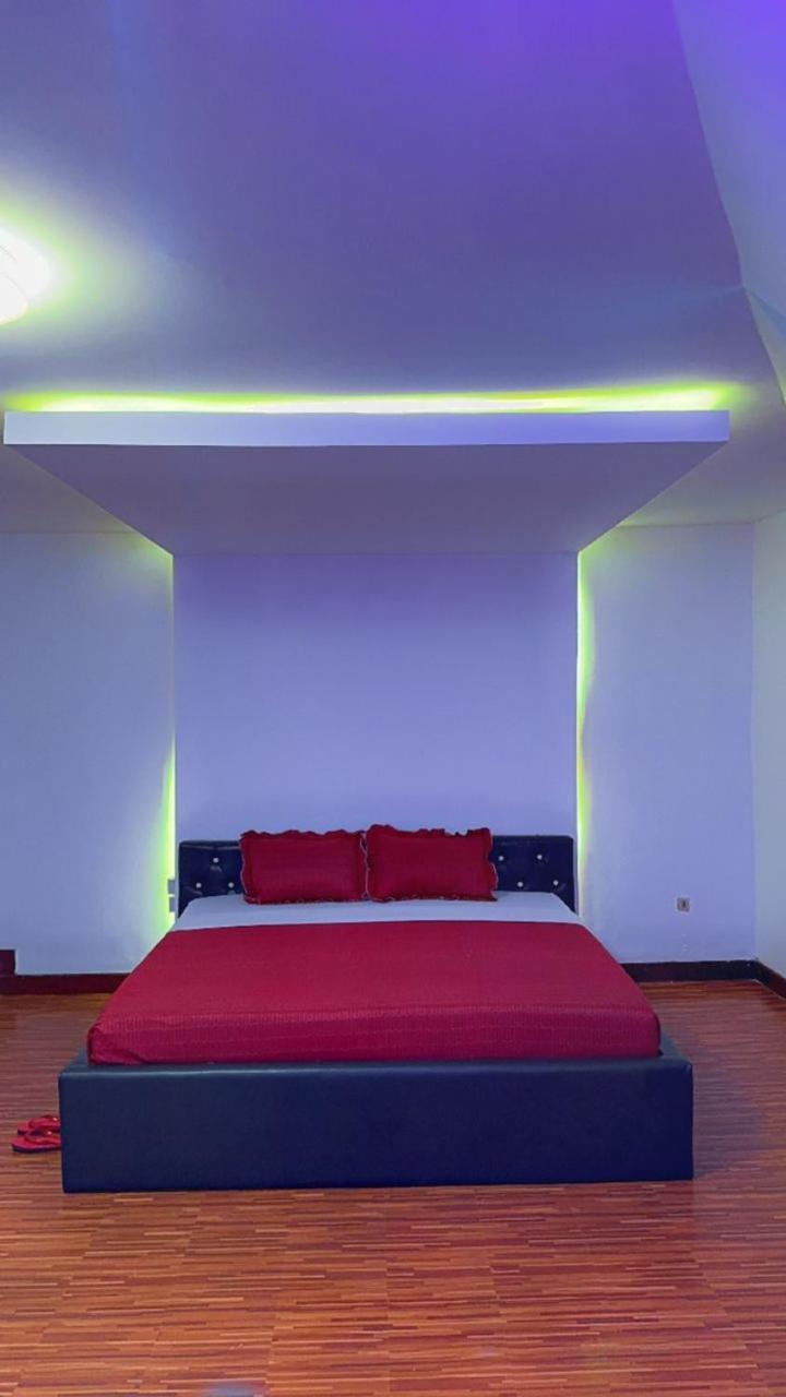 Tic Tac Boutique Hotel Кигали Экстерьер фото